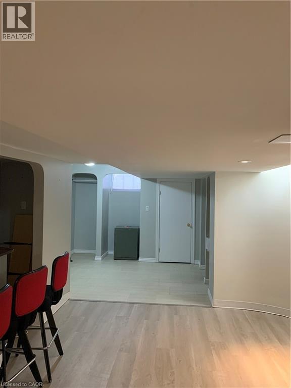 72 Southmeadow Crescent Unit# Lower, Stoney Creek, Ontario  L8G 3E7 - Photo 6 - 40794473