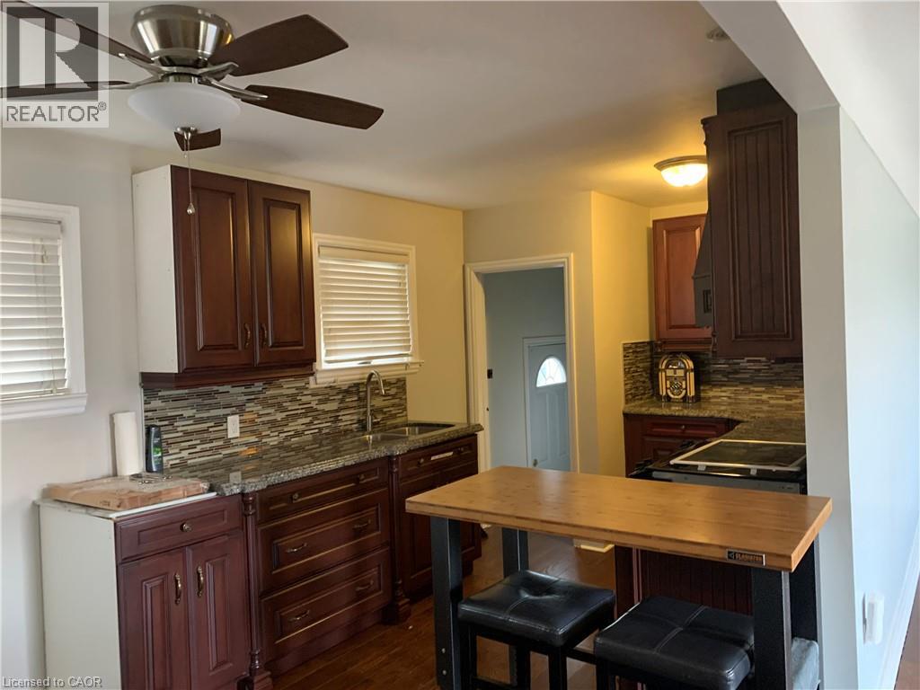 72 Southmeadow Crescent Unit# Upper, Stoney Creek, Ontario  L8G 3E7 - Photo 3 - 40794131