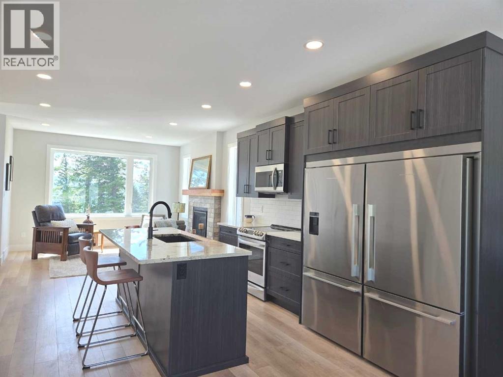 39 Kananaskis Way, Coleman, Alberta  T0K 0M0 - Photo 5 - A2243444