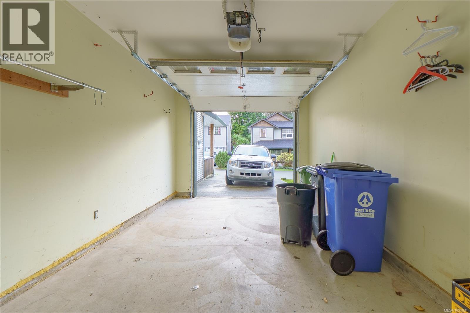 809 Ocean Park Dr, Tofino, British Columbia  V0R 2Z0 - Photo 33 - 1021934