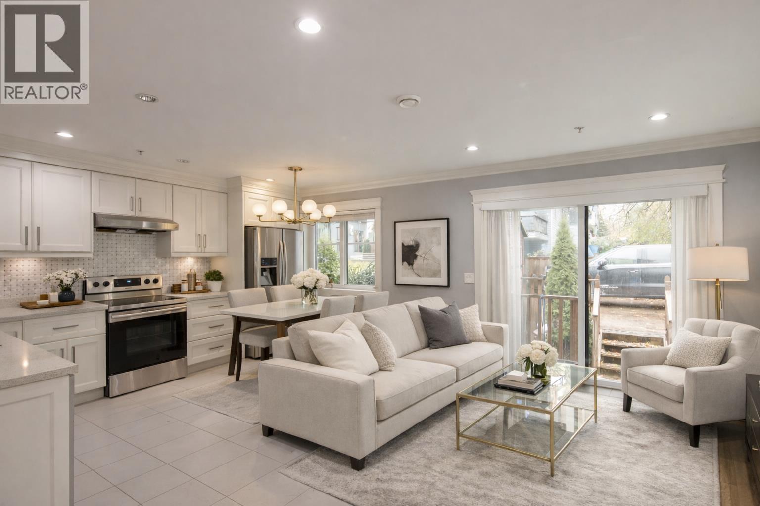 488 E 15th Avenue, Vancouver, British Columbia V5T 3N4 - Photo 3 - R3042098