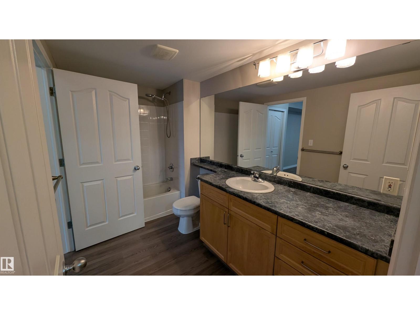 #500 10311 111 St Nw Nw, Edmonton, Alberta  T5K 2Y8 - Photo 3 - E4468360