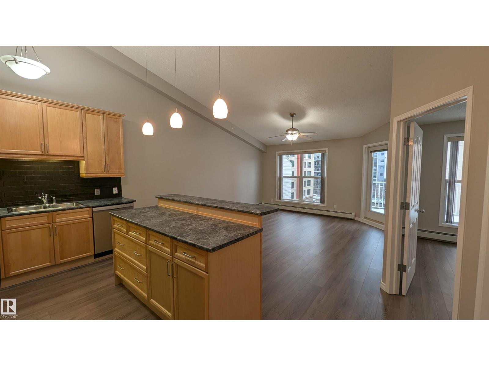 #500 10311 111 St Nw Nw, Edmonton, Alberta  T5K 2Y8 - Photo 9 - E4468360