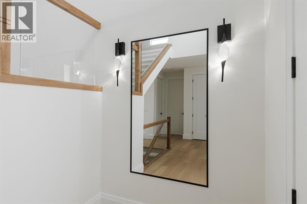 268 Beaverglen Close, Fort Mcmurray, Alberta T9H 2R4 - Photo 4 - A2275282