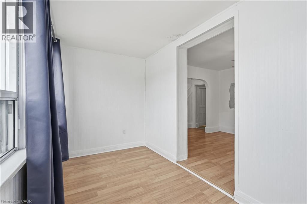 20 York Street, Welland, Ontario  L3B 4A6 - Photo 12 - 40794306