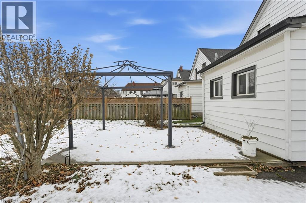 20 York Street, Welland, Ontario  L3B 4A6 - Photo 45 - 40794306