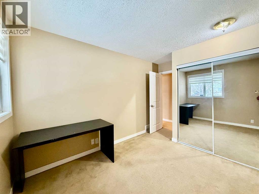 439 Ranchview Court Nw, Calgary, Alberta  T3G 1A7 - Photo 14 - A2274119