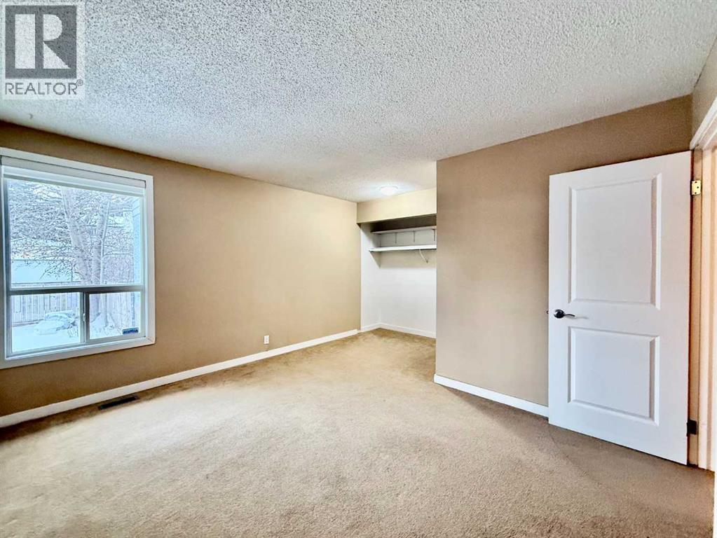 439 Ranchview Court Nw, Calgary, Alberta  T3G 1A7 - Photo 12 - A2274119