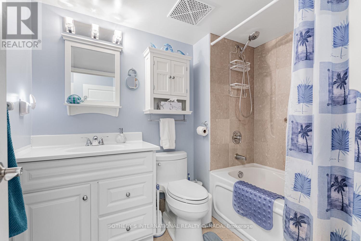 907 - 10 Delisle Avenue, Toronto, Ontario  M4V 3C6 - Photo 16 - C12640956