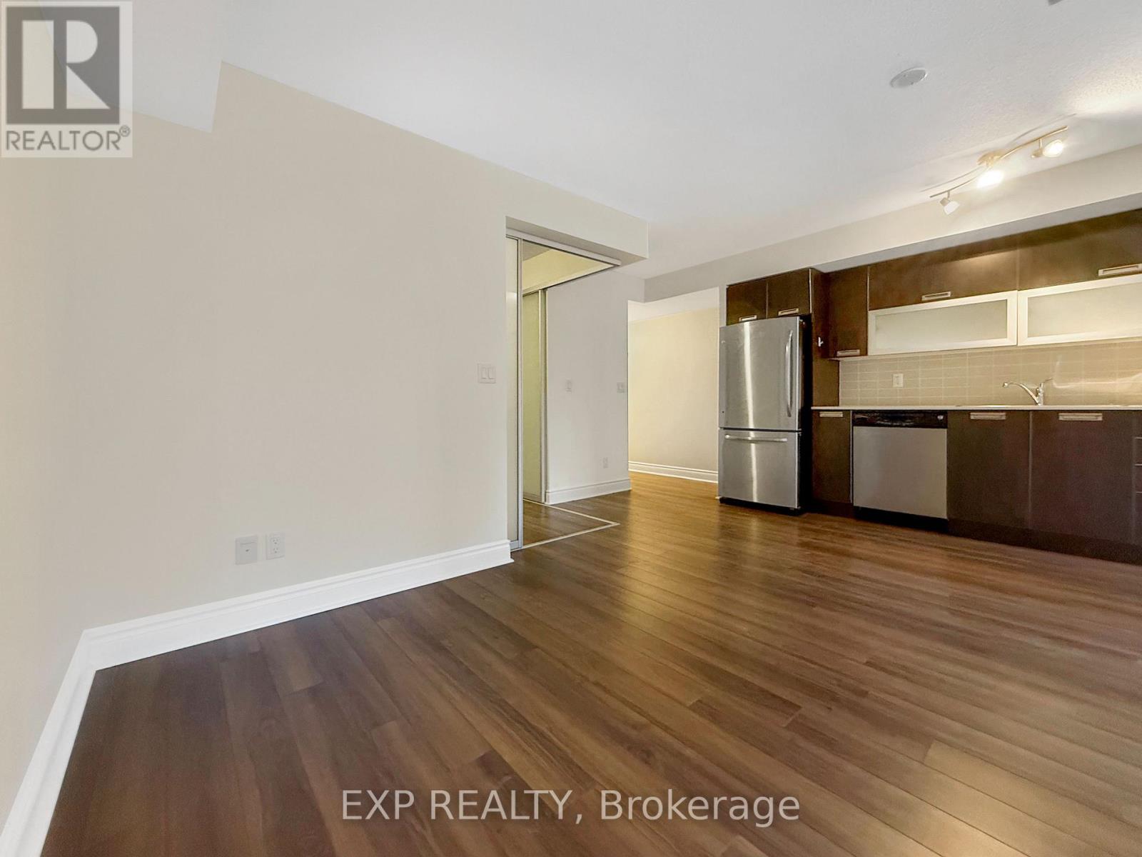 308 - 28 Ted Rogers Way, Toronto, Ontario  M4Y 2W7 - Photo 11 - C12641002