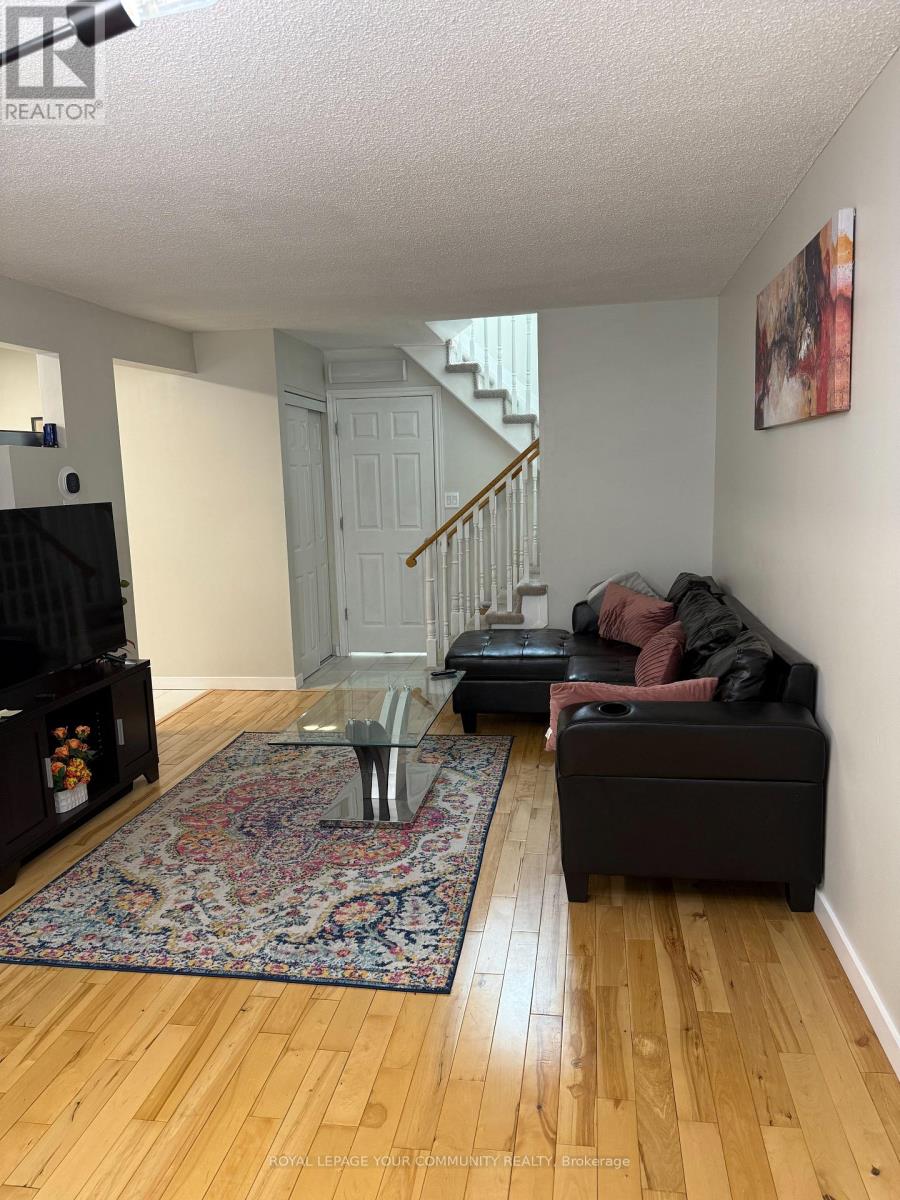 63 Barrett Crescent, Ajax, Ontario  L1T 2C5 - Photo 3 - E12641016