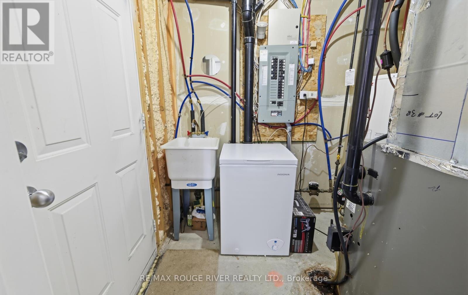 38 - 1850 Kingston Road, Pickering, Ontario  L1V 0A2 - Photo 24 - E12641024