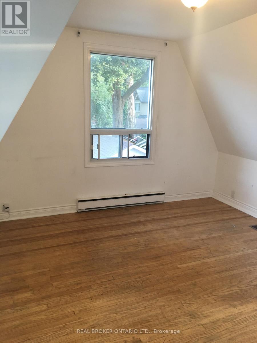 80a Courcelette Road, Toronto, Ontario  M1N 2T2 - Photo 2 - E12641088