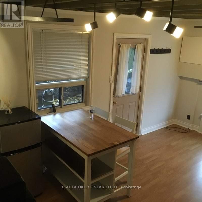 80a Courcelette Road, Toronto, Ontario  M1N 2T2 - Photo 8 - E12641088