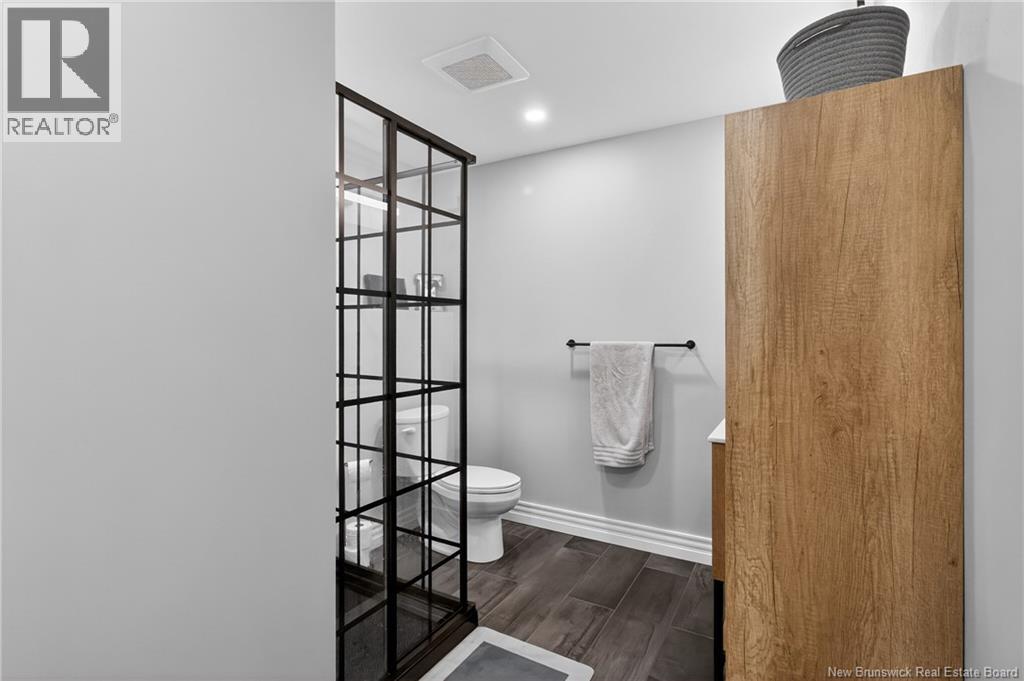 9 Hammond, Moncton, New Brunswick  E1A 6C4 - Photo 35 - NB131336