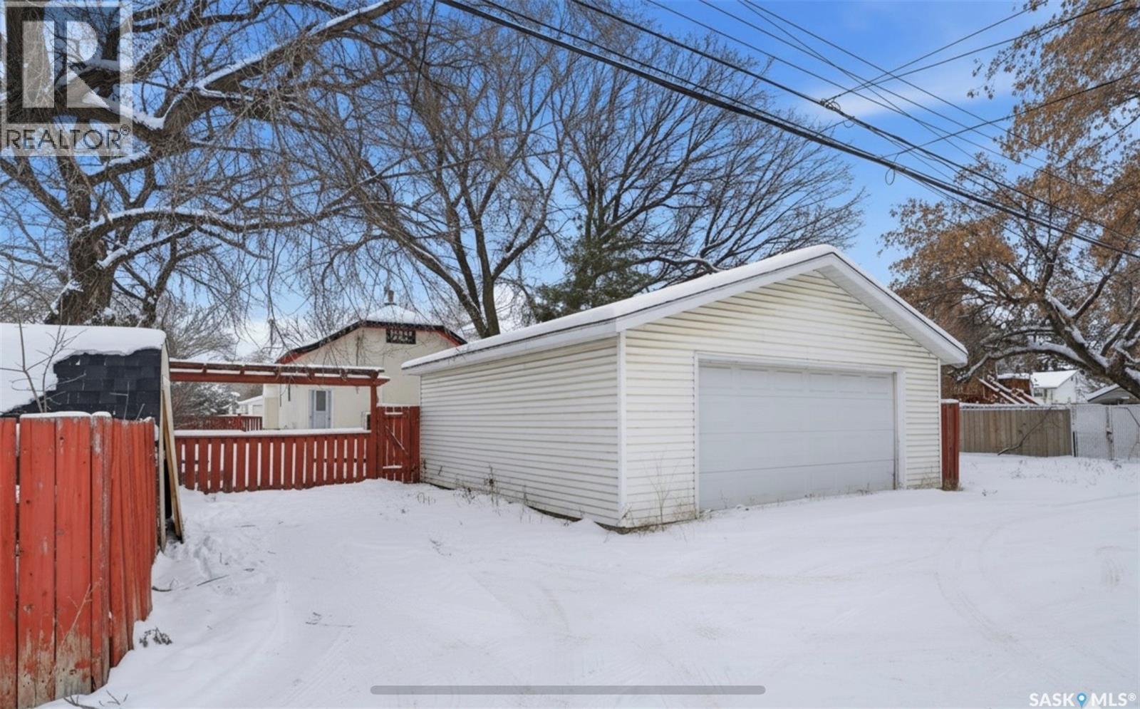 1709 E Avenue N, Saskatoon, Saskatchewan  S7L 1V3 - Photo 4 - SK025712