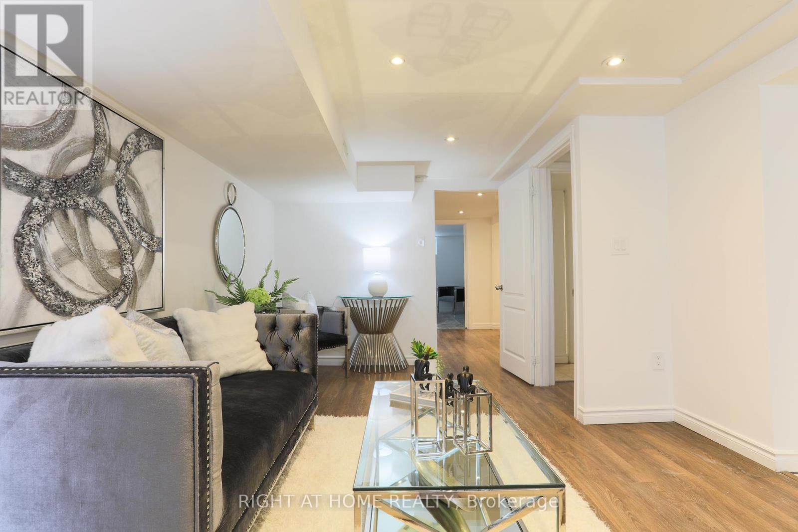 303 Blue Grass Boulevard, Richmond Hill, Ontario  L4C 3H3 - Photo 33 - N12641008