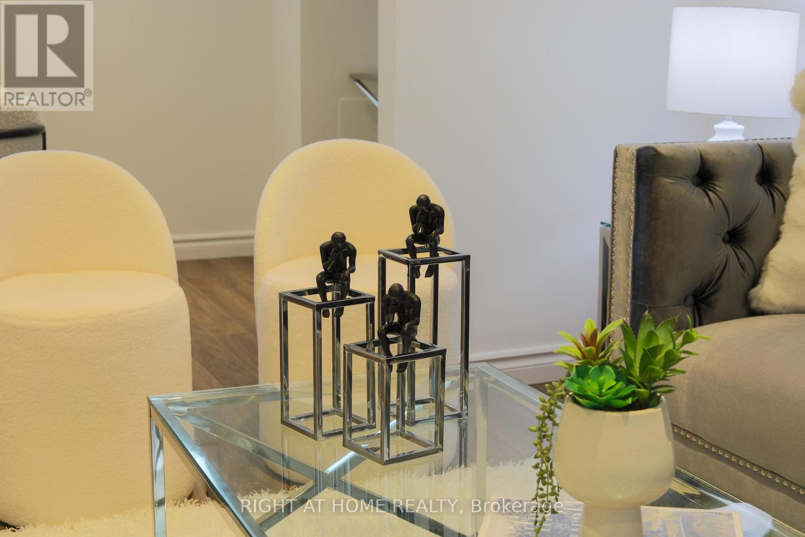 303 Blue Grass Boulevard, Richmond Hill, Ontario  L4C 3H3 - Photo 43 - N12641008