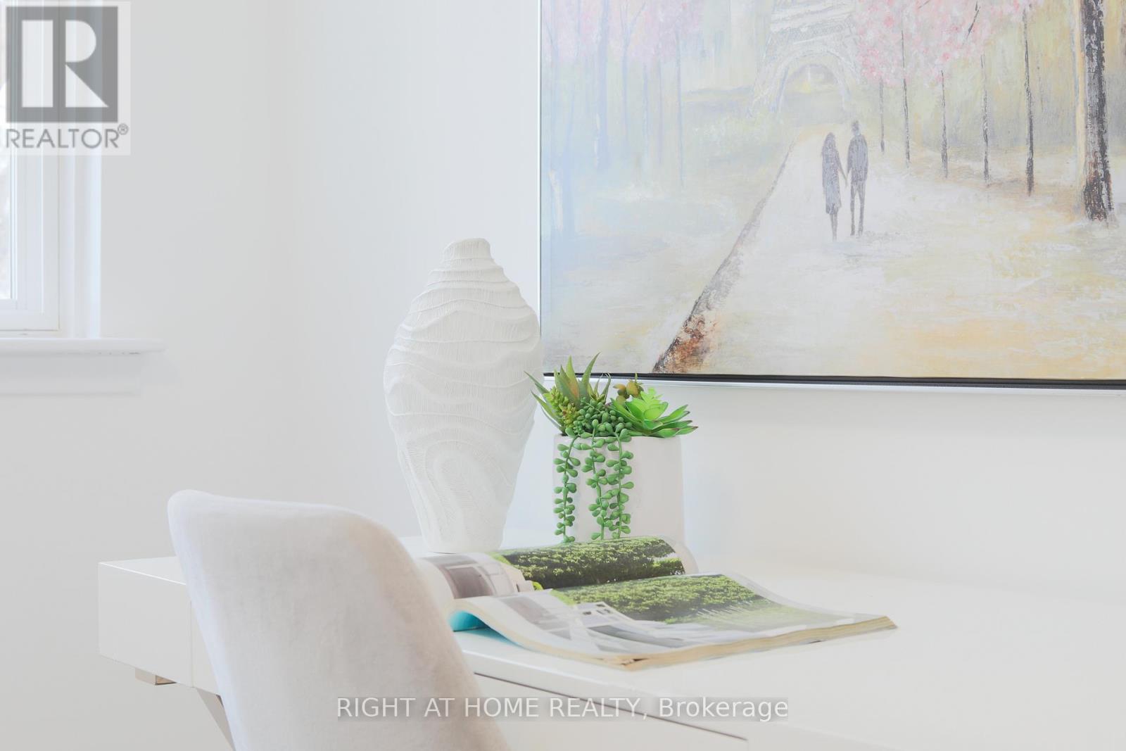 303 Blue Grass Boulevard, Richmond Hill, Ontario  L4C 3H3 - Photo 49 - N12641008