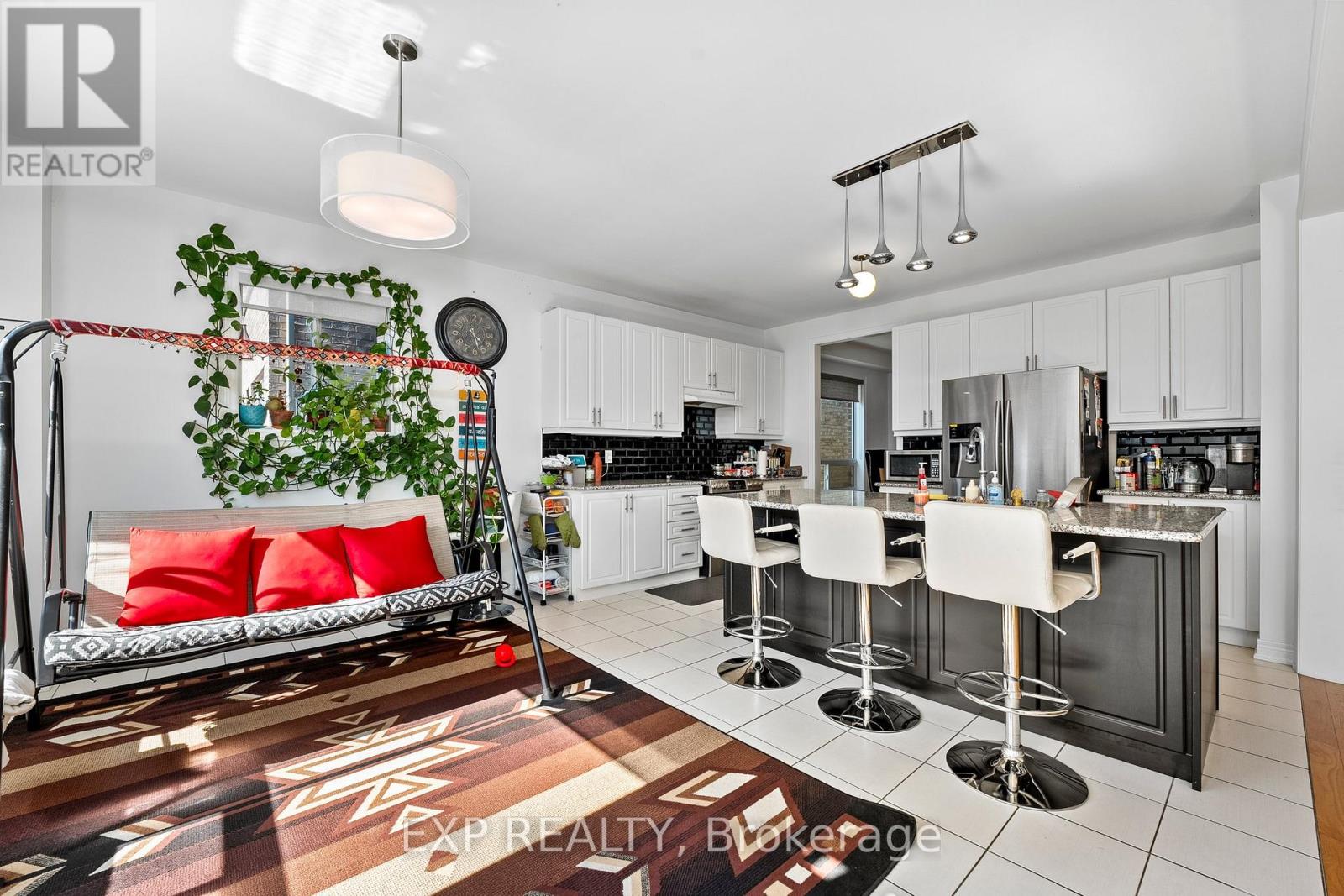 52 John Link Avenue, Georgina, Ontario  L0E 1R0 - Photo 12 - N12641082