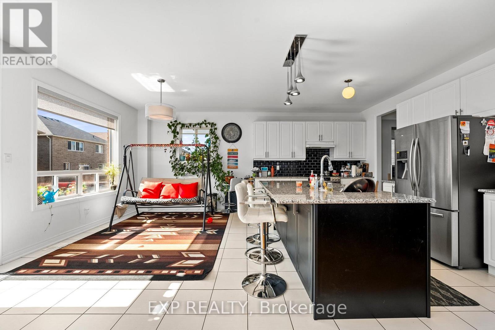 52 John Link Avenue, Georgina, Ontario  L0E 1R0 - Photo 13 - N12641082