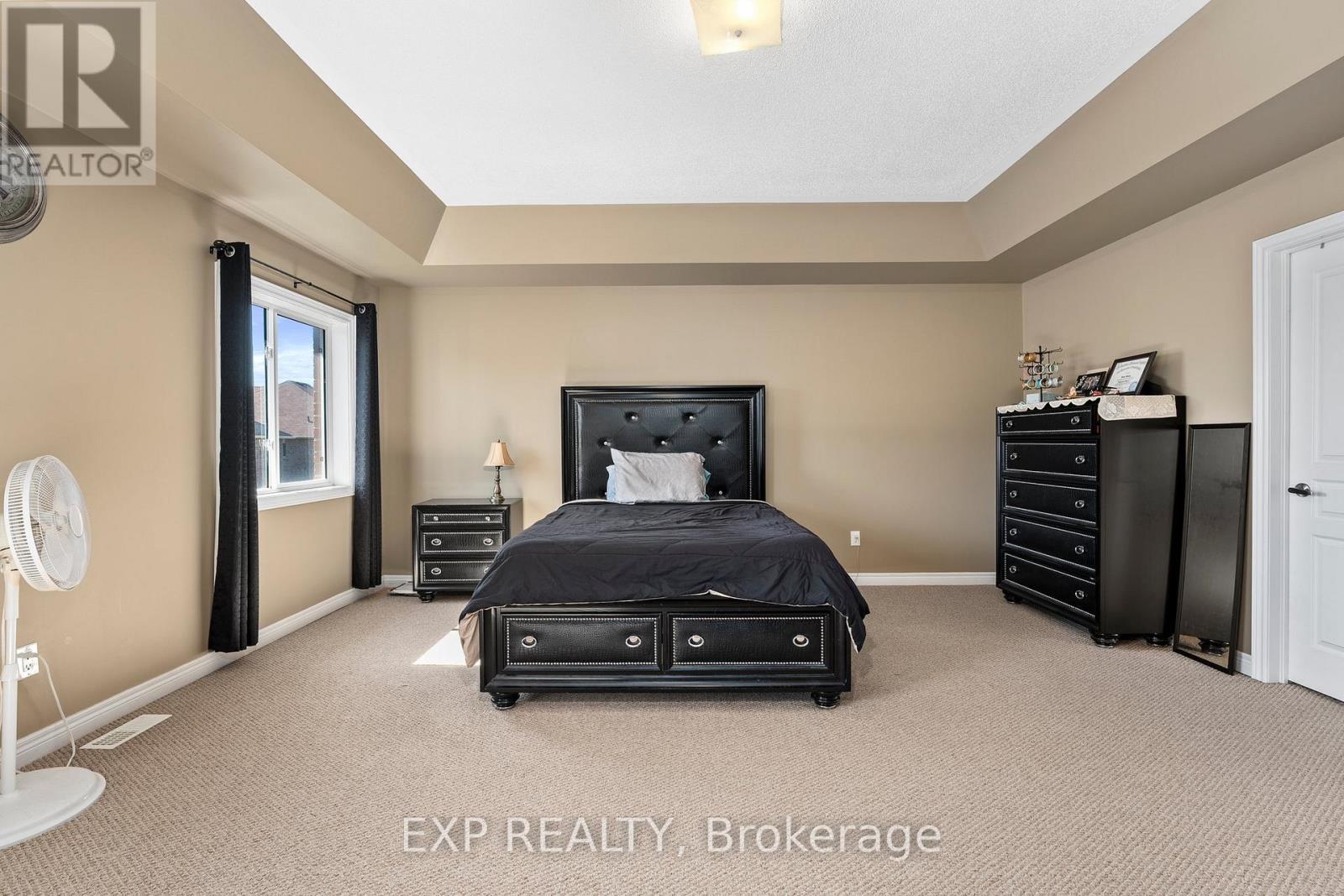 52 John Link Avenue, Georgina, Ontario  L0E 1R0 - Photo 21 - N12641082