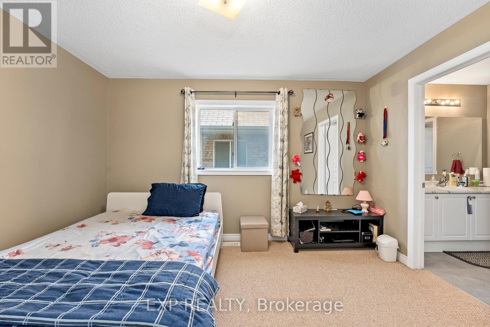 52 John Link Avenue, Georgina, Ontario  L0E 1R0 - Photo 29 - N12641082