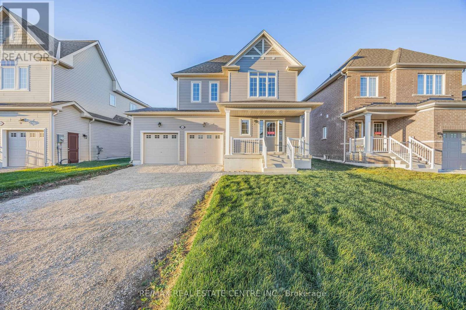 238 MCKENZIE DRIVE, Clearview, Ontario