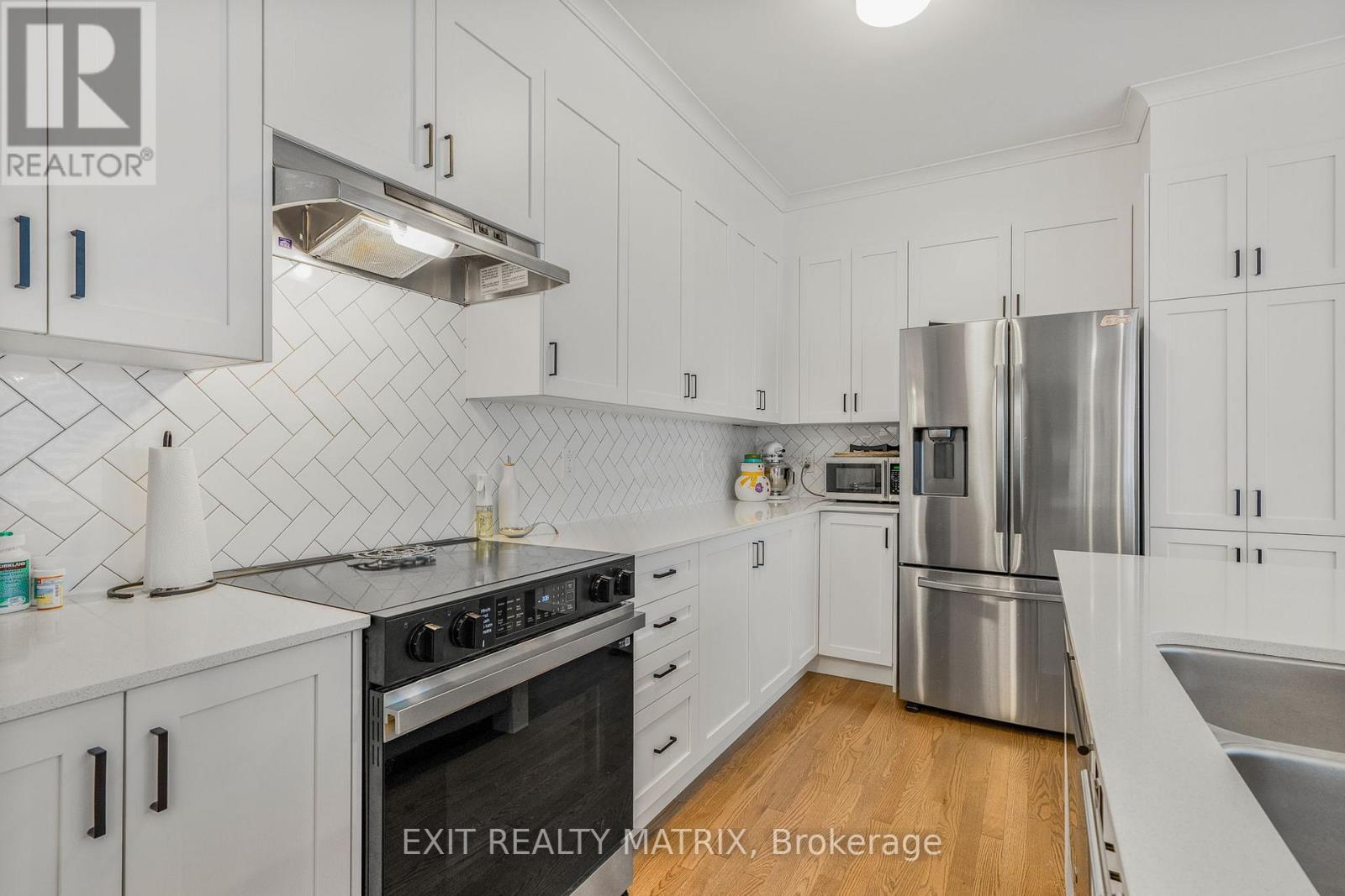 233 Conservancy Drive, Ottawa, Ontario  K2J 7M5 - Photo 13 - X12462761