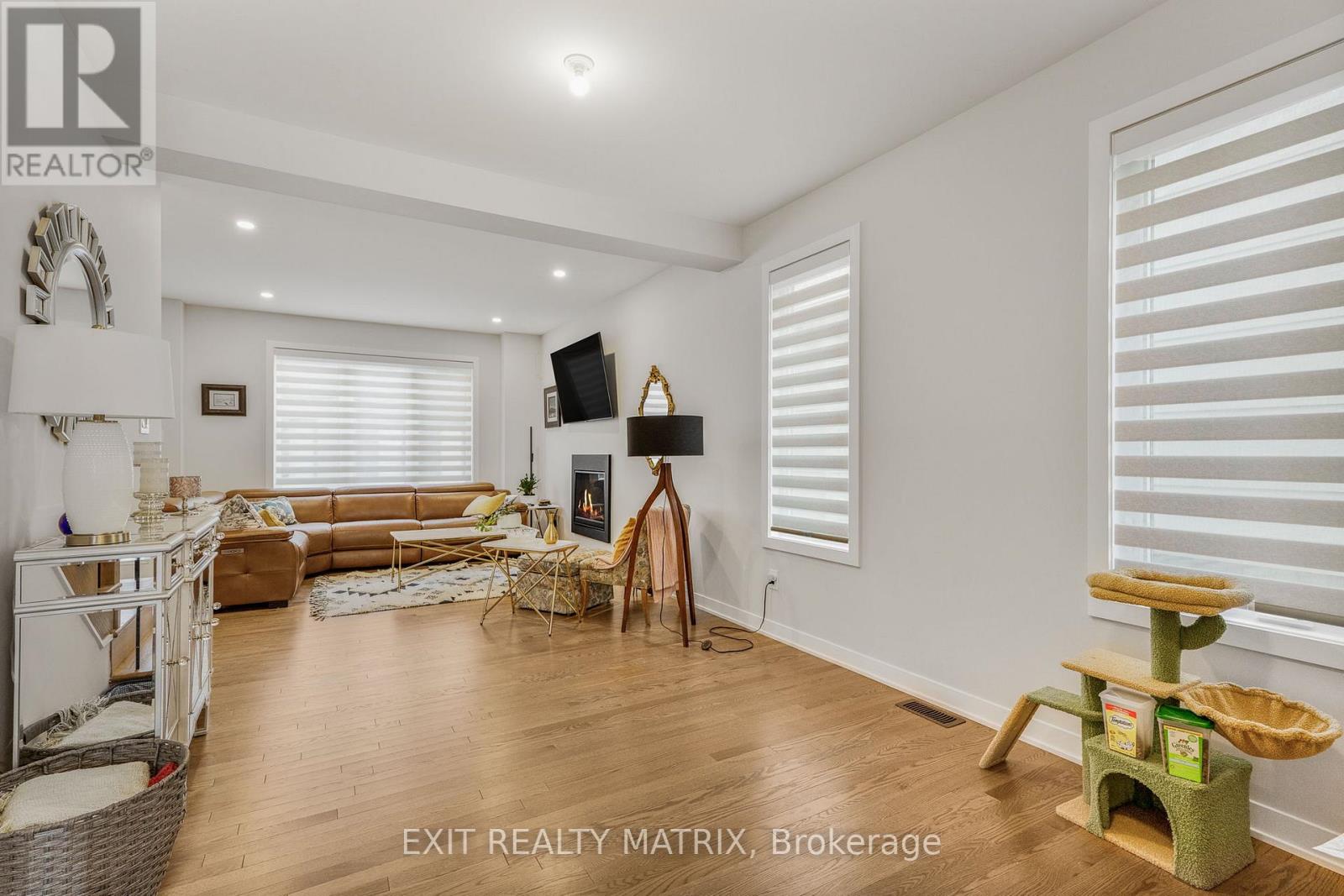 233 Conservancy Drive, Ottawa, Ontario  K2J 7M5 - Photo 6 - X12462761