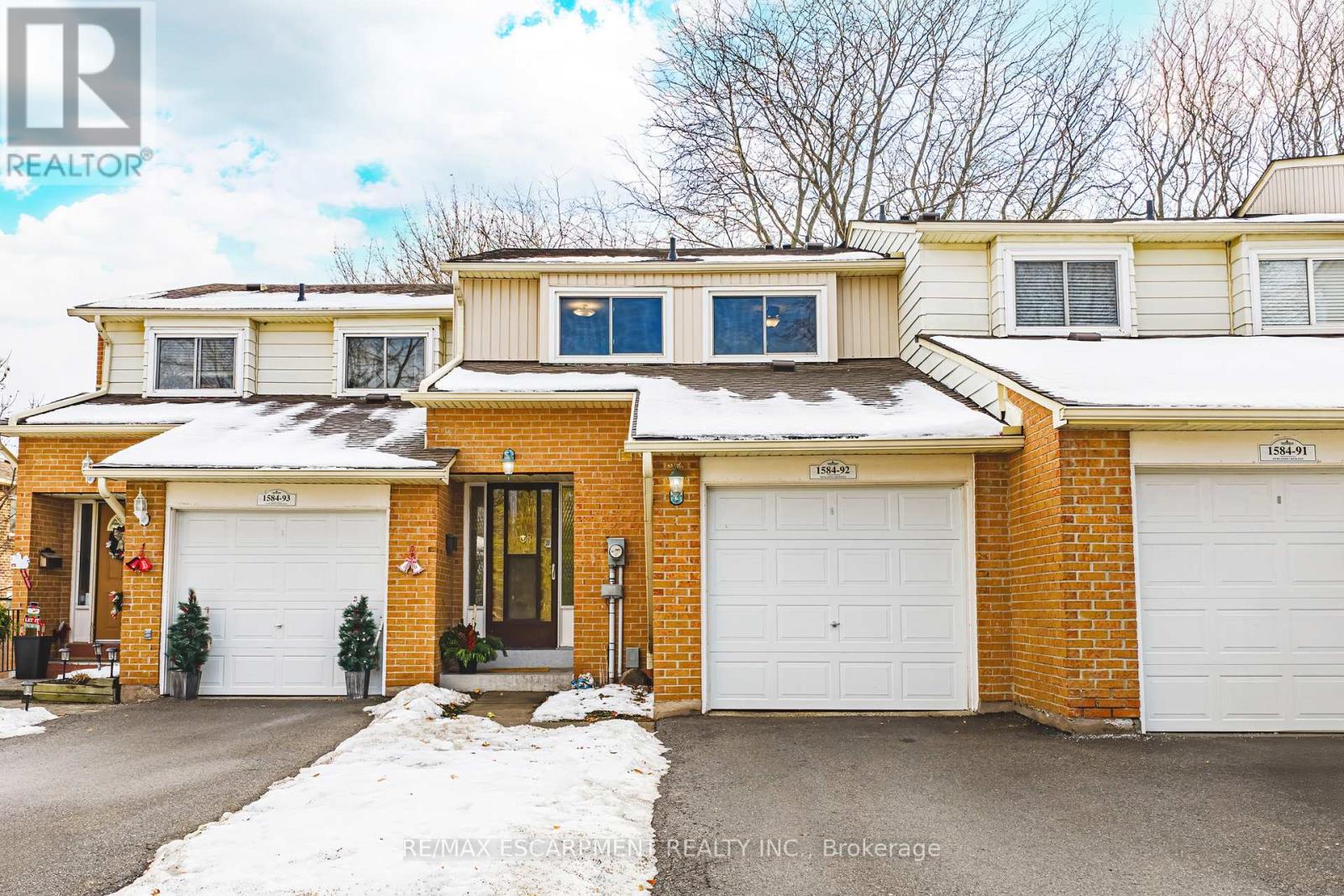 92 - 1584 Newlands Crescent, Burlington, Ontario  L7M 1V6 - Photo 35 - W12641028