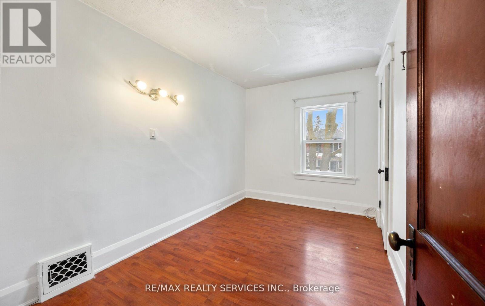 97 Mill Street N, Brampton, Ontario  L6X 1T7 - Photo 30 - W12641104