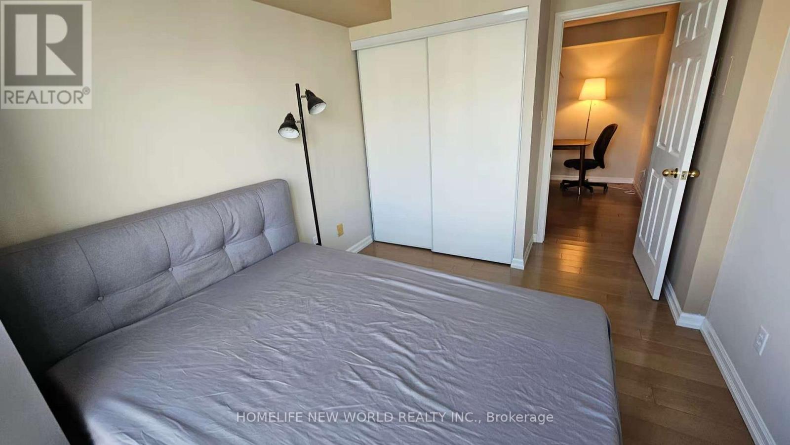 721 - 51 Baffin Court, Richmond Hill, Ontario  L4B 4P6 - Photo 12 - N12603520