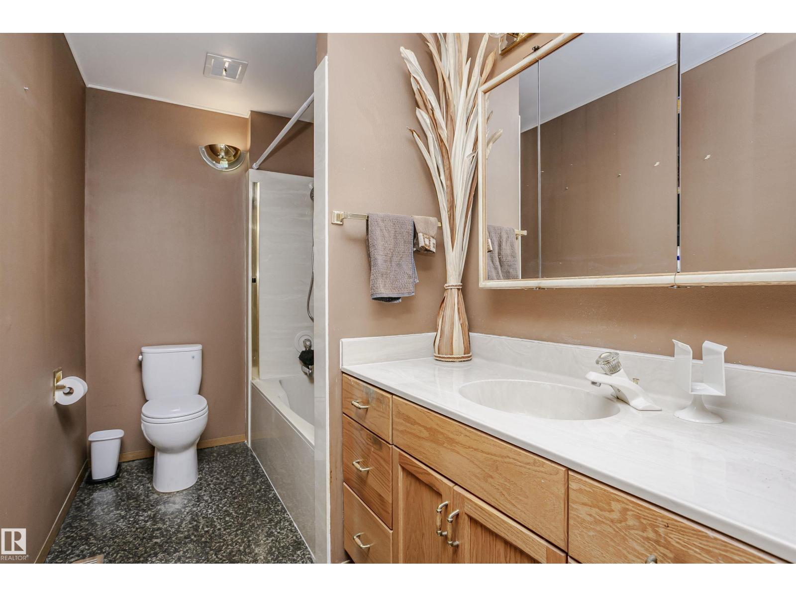 38 Glenhaven Cr, St. Albert, Alberta  T8N 1A5 - Photo 30 - E4468363