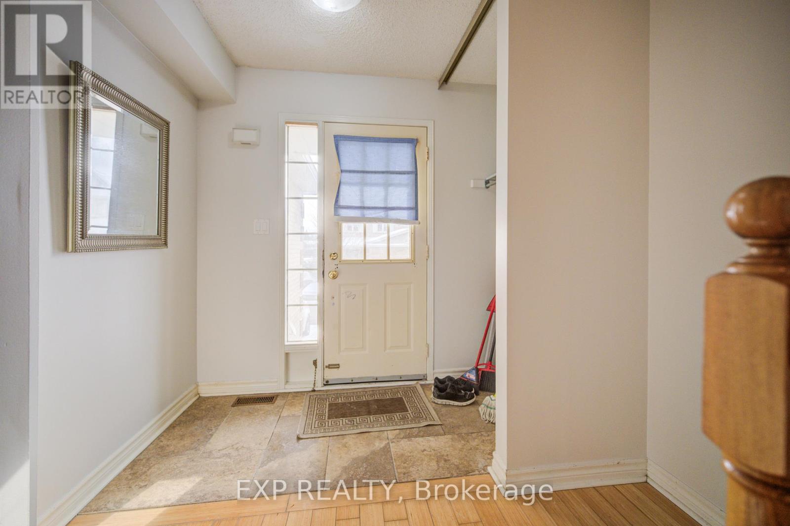 112 - 302 College Avenue W, Guelph, Ontario  N1G 4T6 - Photo 4 - X12641018