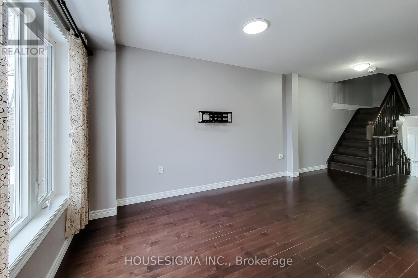 3 - 1354 Upper Sherman Avenue, Hamilton, Ontario  L8W 1C2 - Photo 10 - X12641074