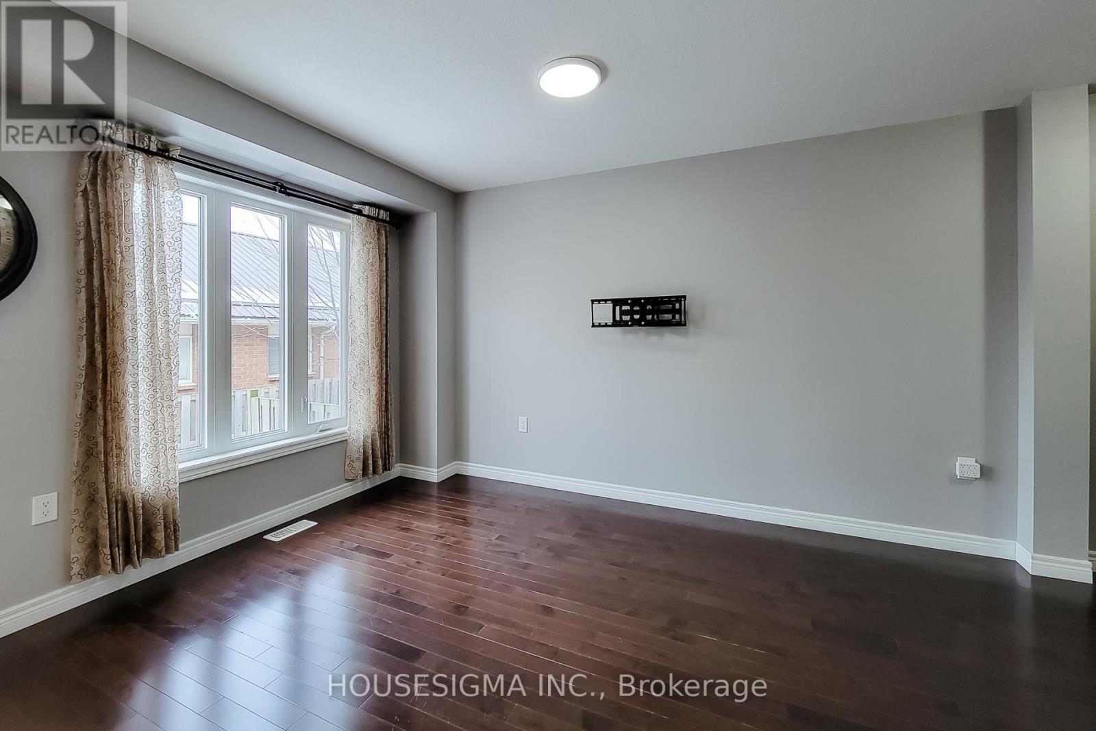 3 - 1354 Upper Sherman Avenue, Hamilton, Ontario  L8W 1C2 - Photo 11 - X12641074