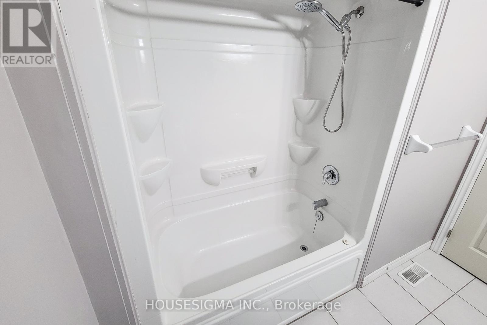 3 - 1354 Upper Sherman Avenue, Hamilton, Ontario  L8W 1C2 - Photo 32 - X12641074