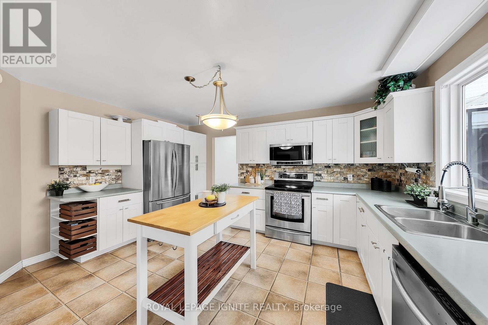 3 Carlow Line, Asphodel-Norwood, Ontario  K0L 2B0 - Photo 8 - X12641076