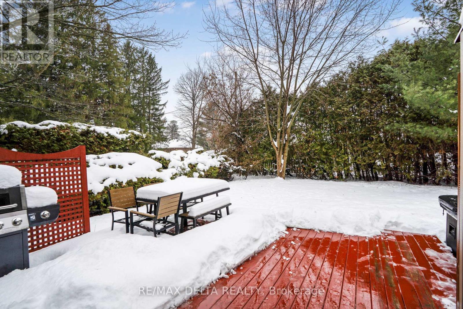 554 Allan Street, Hawkesbury, Ontario  K6A 2M2 - Photo 5 - X12641134