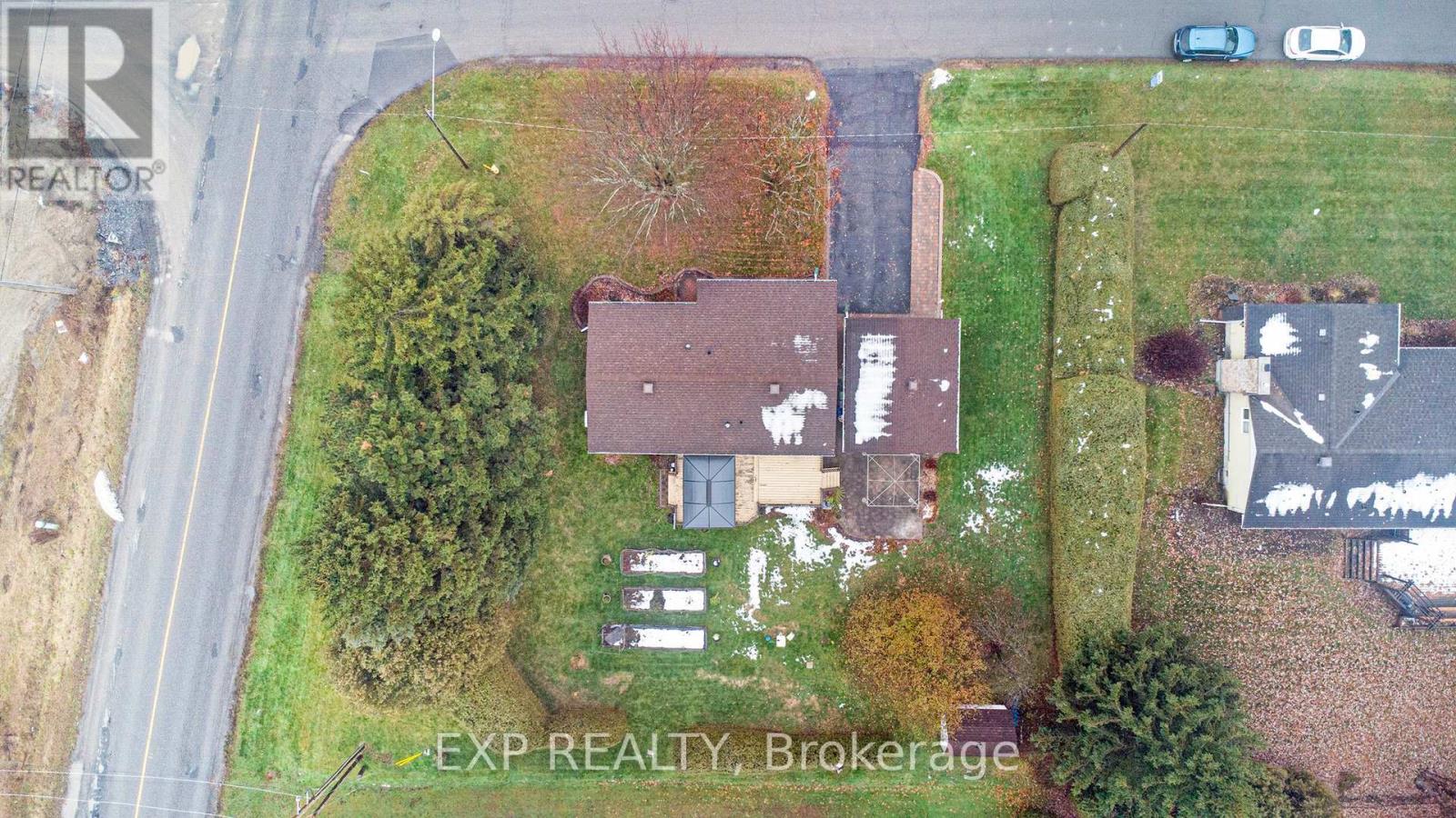 2 Castlebeau Street, Russell, Ontario  K0A 1W0 - Photo 33 - X12641174