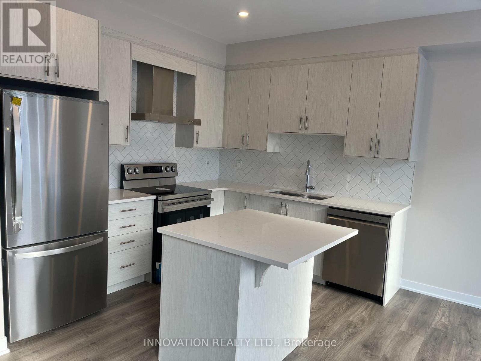 538 Promontory Place, Ottawa, Ontario  K2J 7H2 - Photo 7 - X12641198