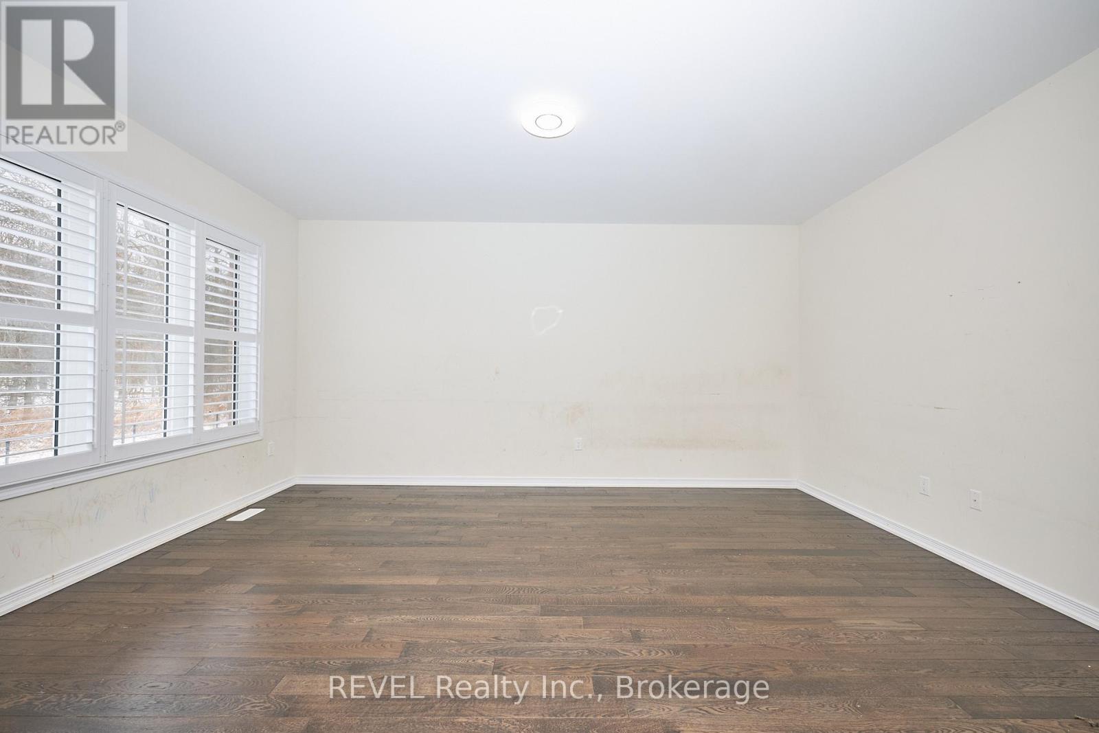 8787 Chickory Trail, Niagara Falls, Ontario  L2H 3S4 - Photo 17 - X12641152