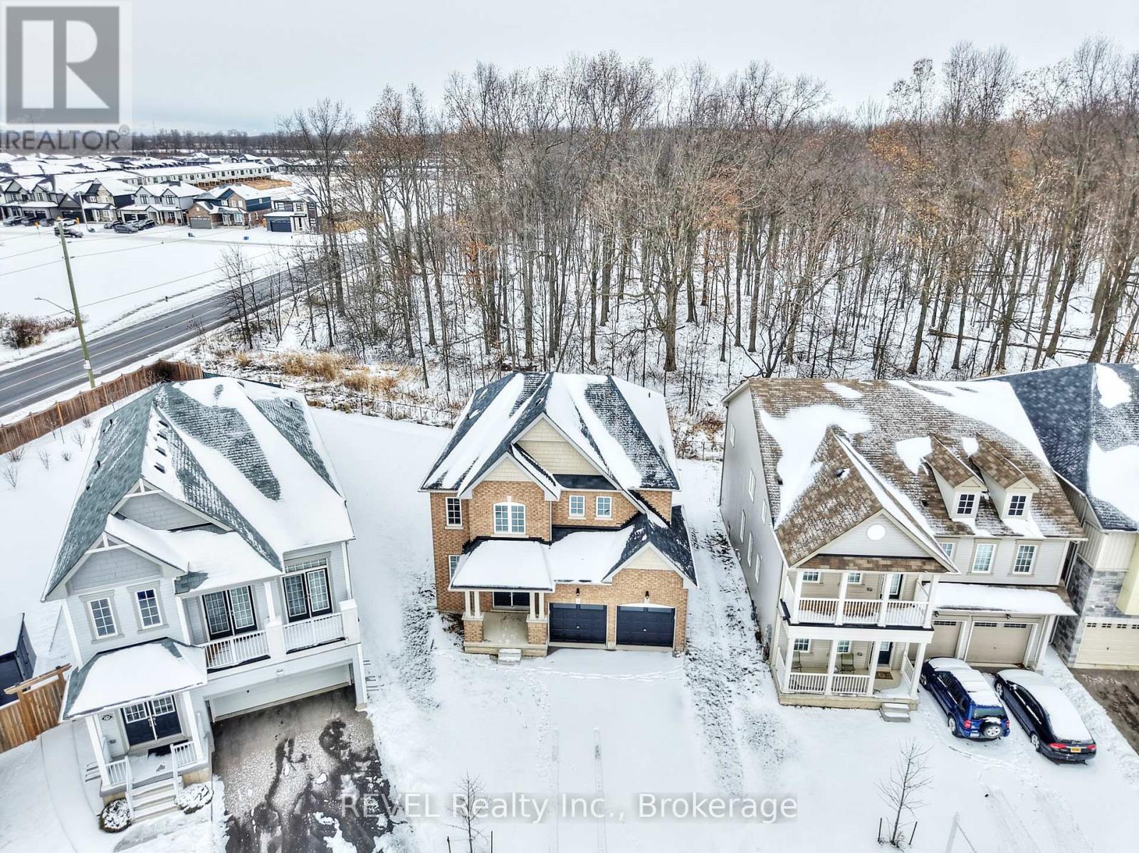 8787 Chickory Trail, Niagara Falls, Ontario  L2H 3S4 - Photo 2 - X12641152