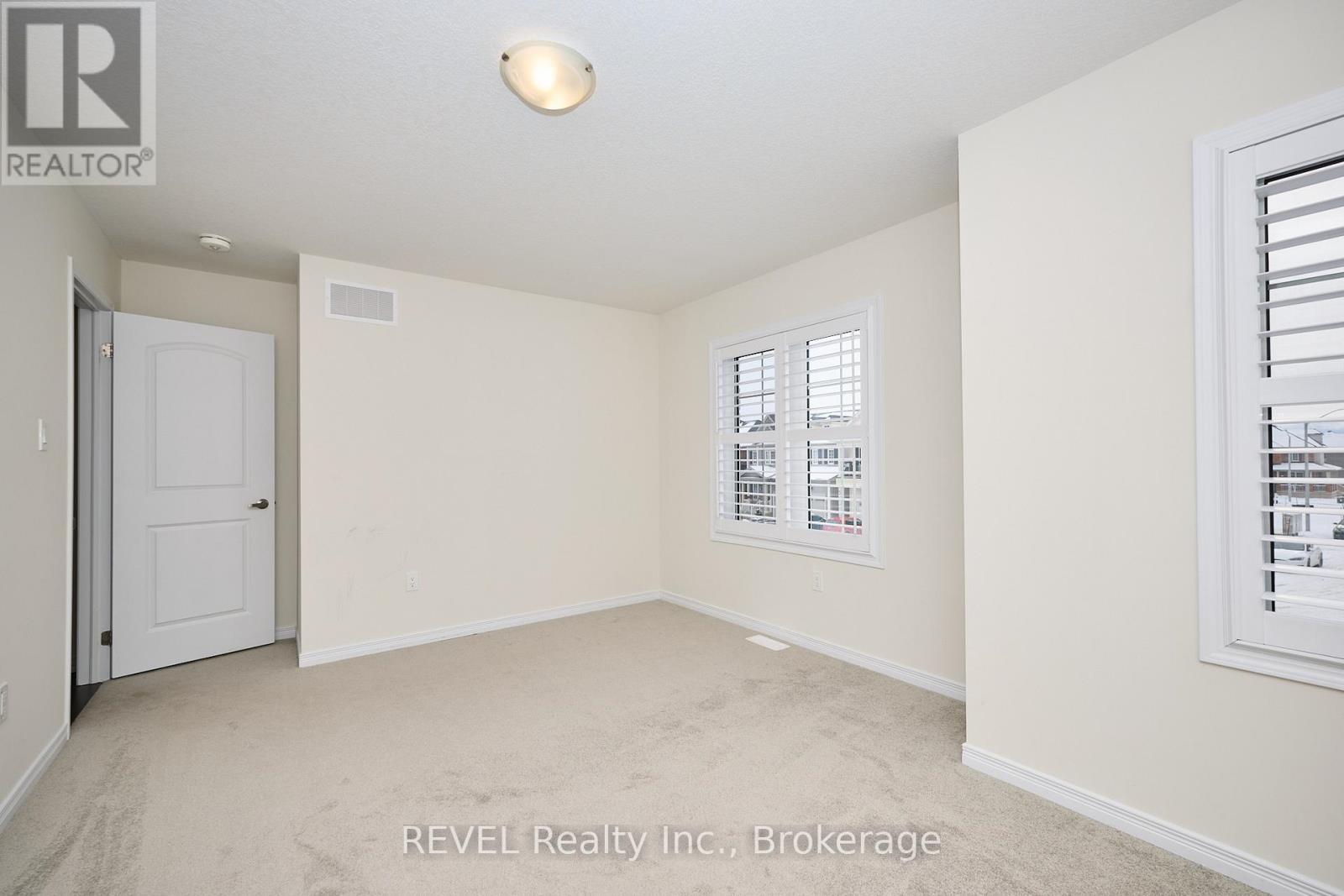 8787 Chickory Trail, Niagara Falls, Ontario  L2H 3S4 - Photo 43 - X12641152