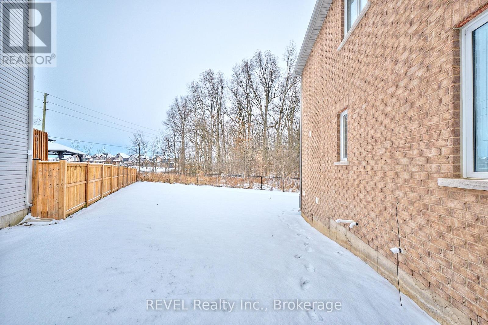 8787 Chickory Trail, Niagara Falls, Ontario  L2H 3S4 - Photo 45 - X12641152
