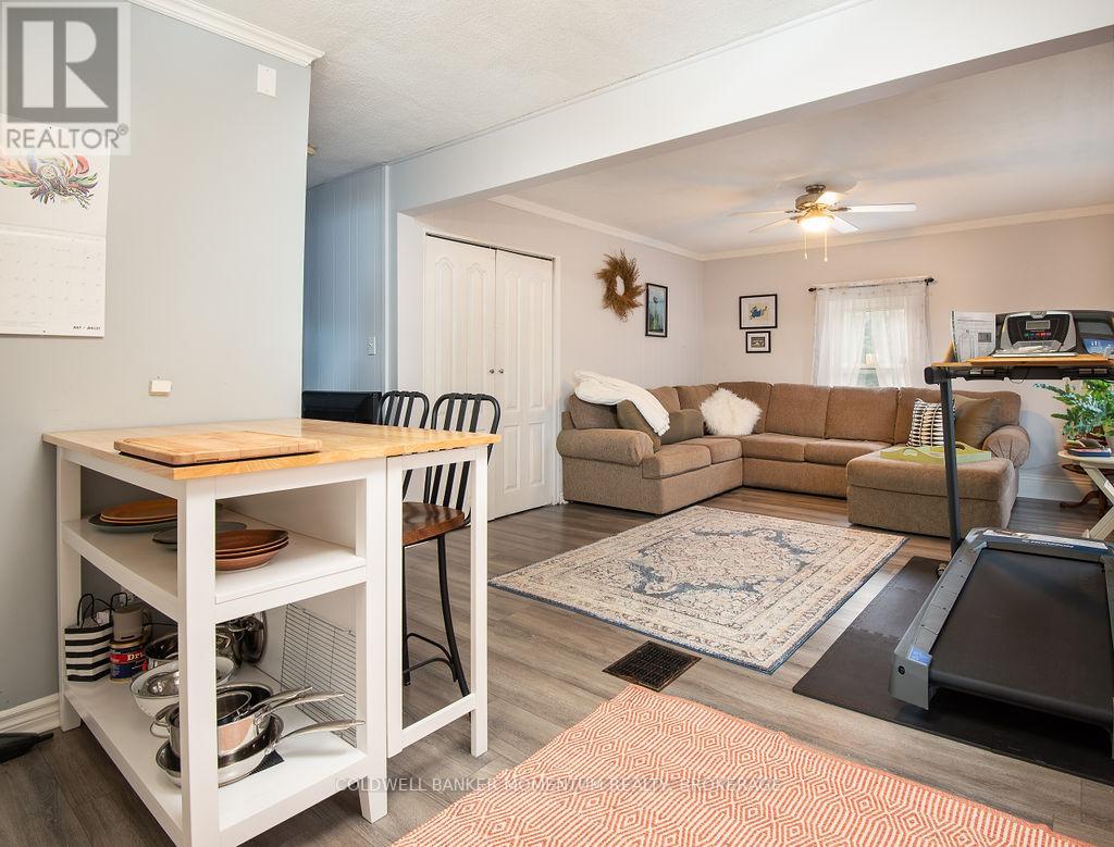 2 - 317 Queenston Street, St. Catharines, Ontario  L2P 2X7 - Photo 20 - X12641160