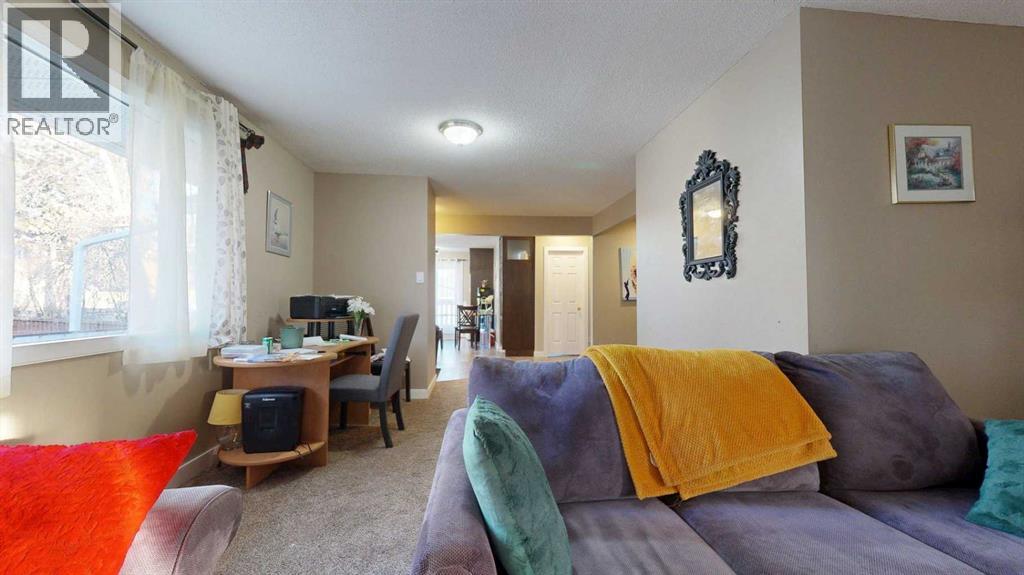 713 19 Street S, Lethbridge, Alberta  T1J 3G9 - Photo 23 - A2275644