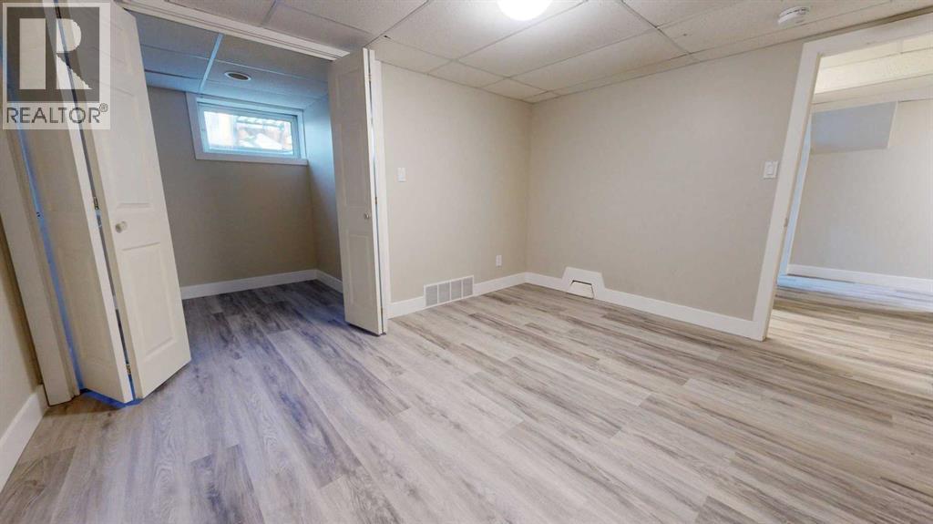 713 19 Street S, Lethbridge, Alberta  T1J 3G9 - Photo 35 - A2275644