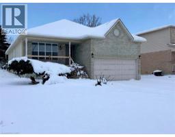 16 JONES Court, Ayr, Ontario